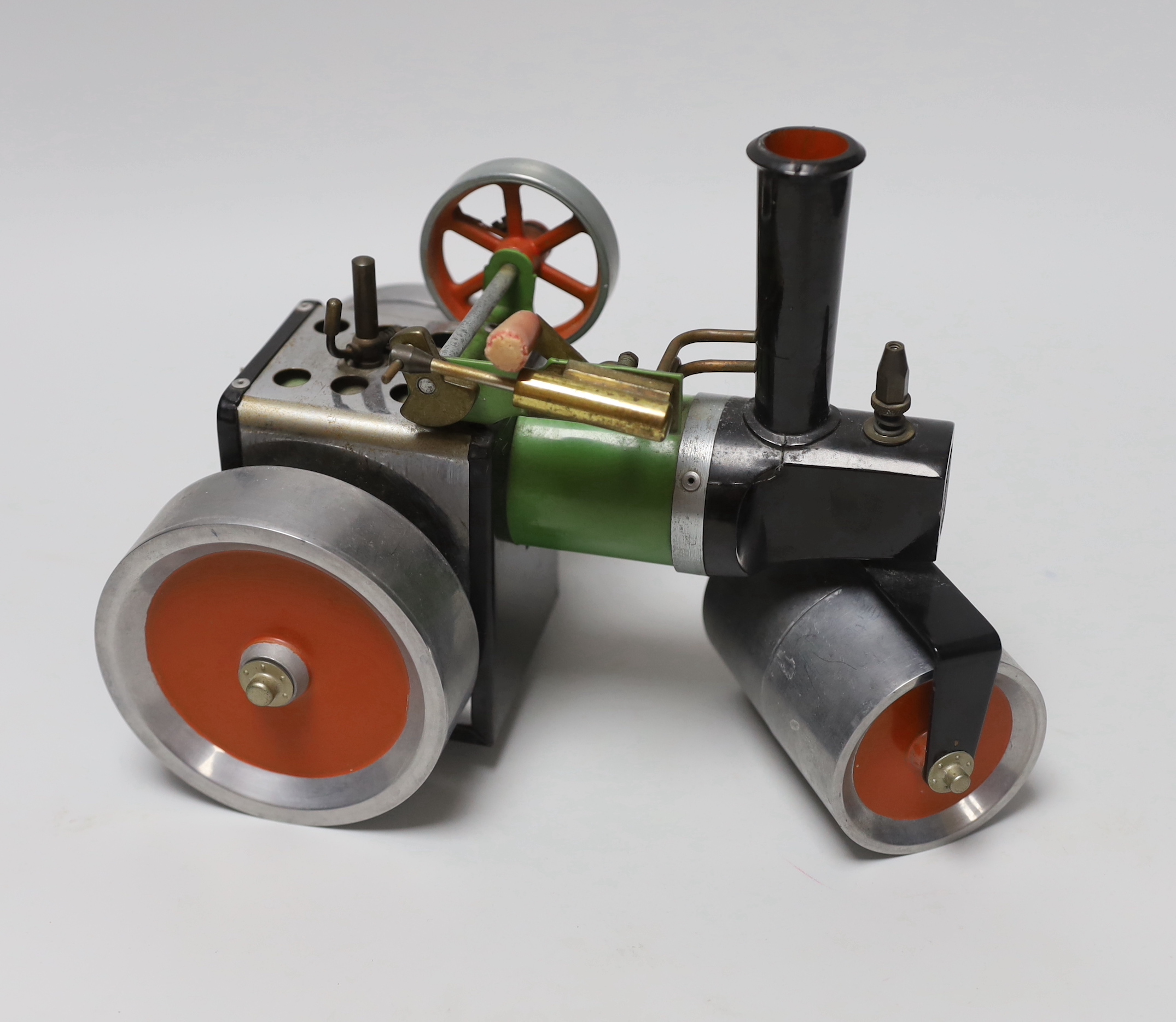 A Mamod steam engine, no box